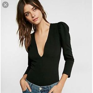 NWT Petite Plunging V-Neck Puffed Sleeve Bodysuit